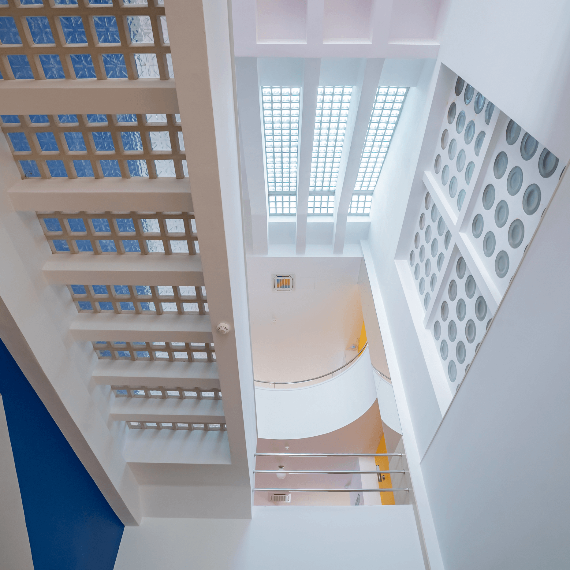 Hotel Avion