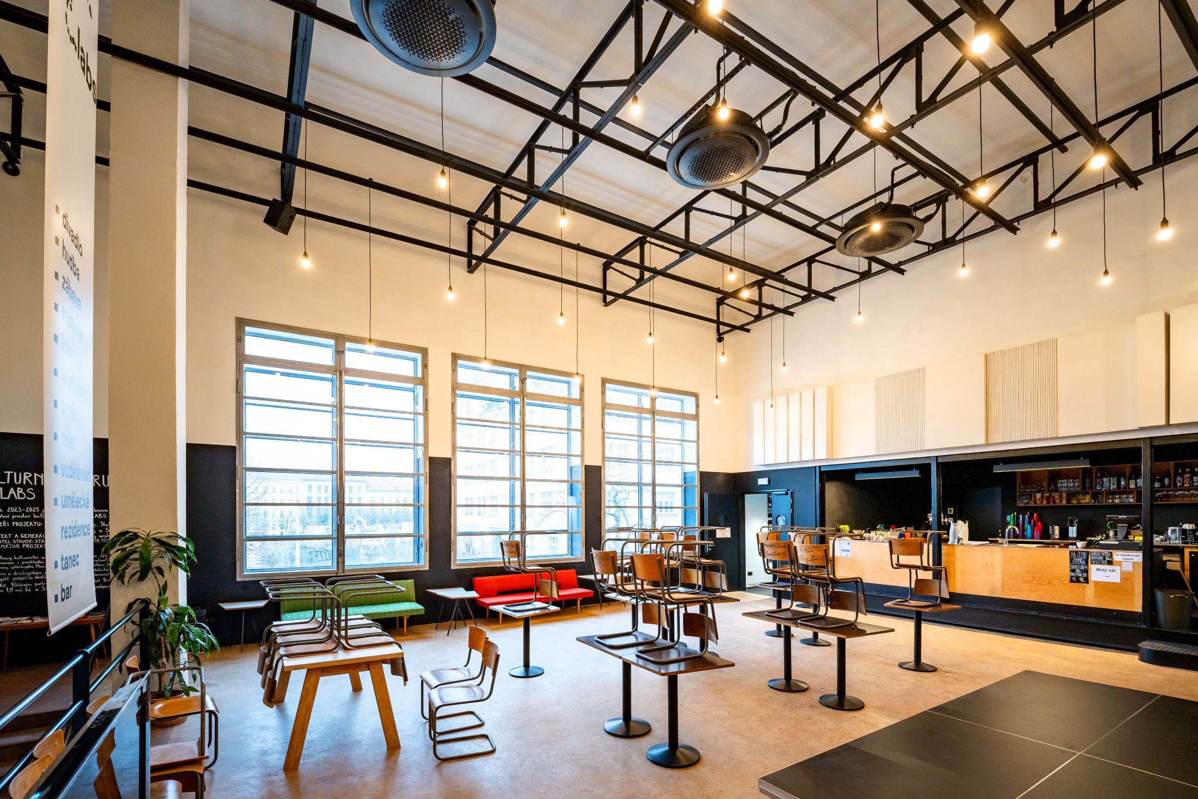Co.labs_bar