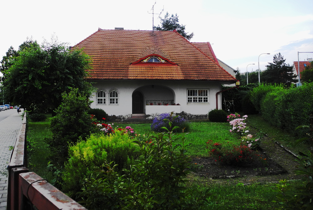 Uličkami železničářské čtvrti Řečkovic